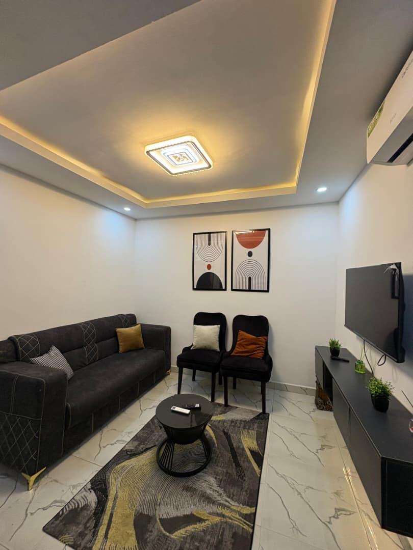 The Elite One-Bedroom | GRA