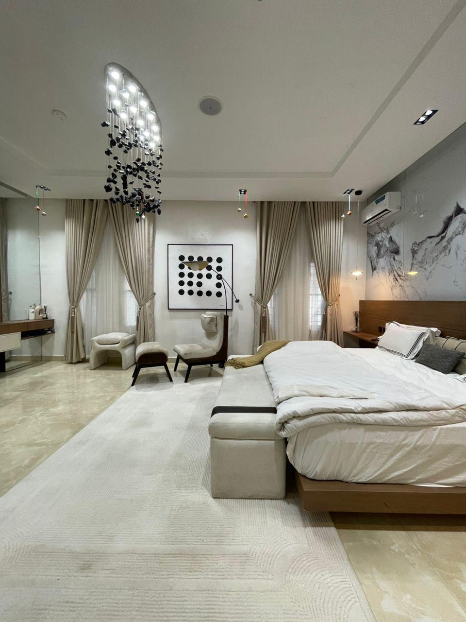 Three Bedroom | Eliozu