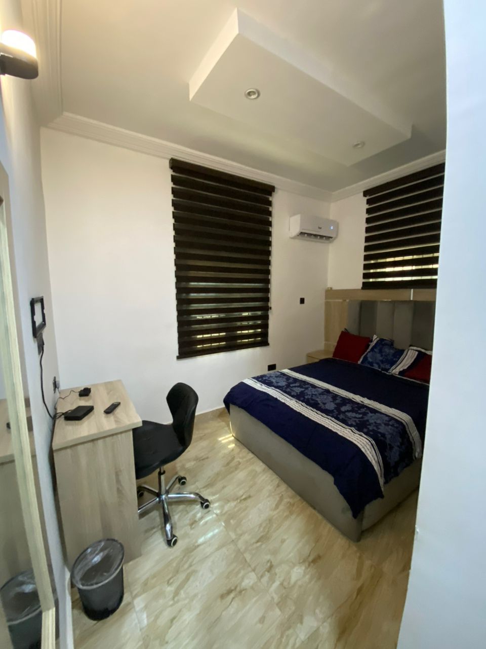 Studio Room At Thinkers Corner