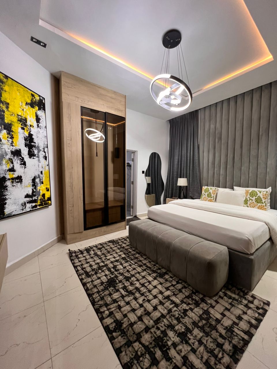 Studio Room